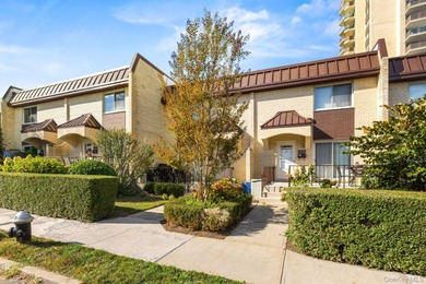 Beach Home For Sale in Bayside, New York