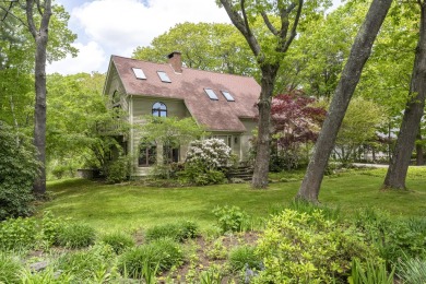 Beach Home For Sale in Kennebunkport, Maine