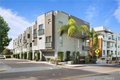 Beach Condo For Sale in Carlsbad, California