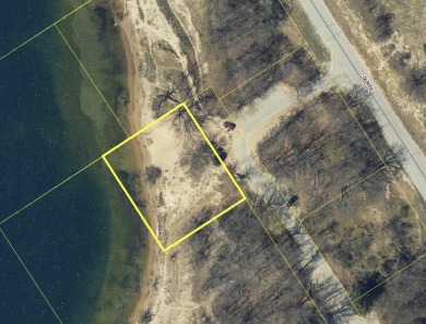 Beach Lot For Sale in Manistee, Michigan