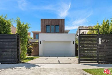 Beach Home For Sale in Venice, California