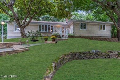 Beach Home Sale Pending in Atlantic Highlands, New Jersey