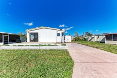 Beach Home For Sale in Venice, Florida