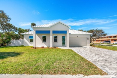 Beach Home Sale Pending in Cocoa Beach, Florida