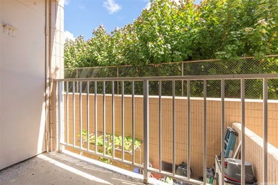 Beach Condo For Sale in Honolulu, Hawaii