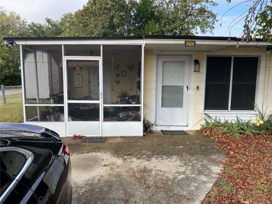 Beach Home For Sale in Daytona Beach, Florida