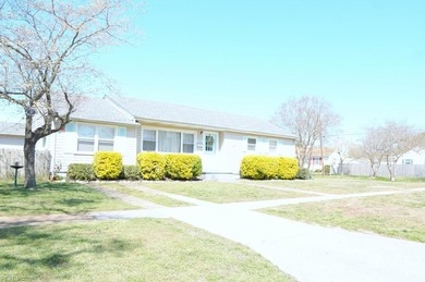 Beach Home For Sale in Norfolk, Virginia
