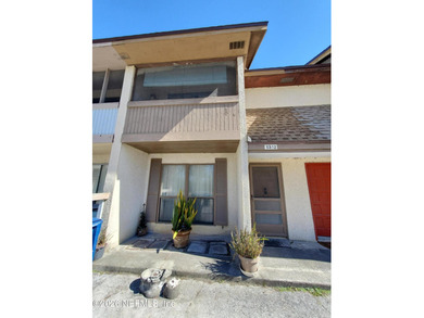 Beach Condo For Sale in Neptune Beach, Florida