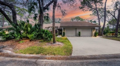 Beach Home For Sale in Sarasota, Florida