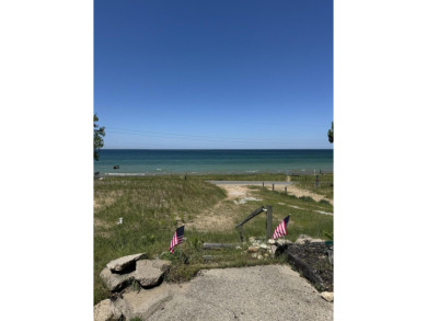 Beach Home Sale Pending in Pentwater, Michigan