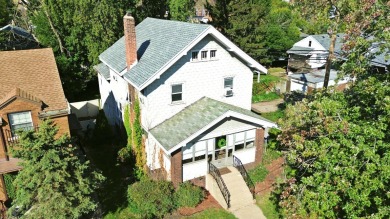 Beach Home For Sale in Whiting, Indiana