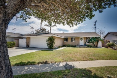 Beach Home For Sale in Huntington Beach, California