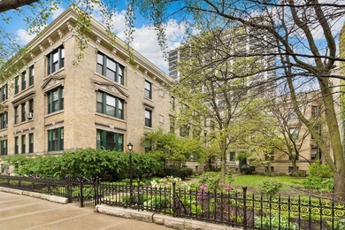 Beach Condo Active Under Contract in Chicago, Illinois