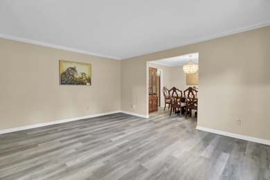 Beach Home For Sale in Charleston, South Carolina