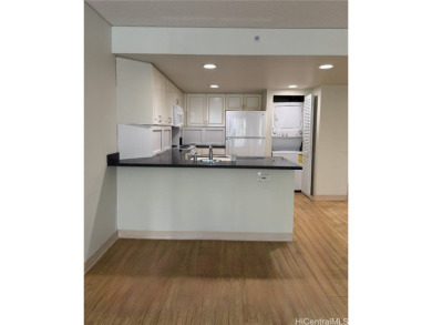 Beach Condo For Sale in Honolulu, Hawaii