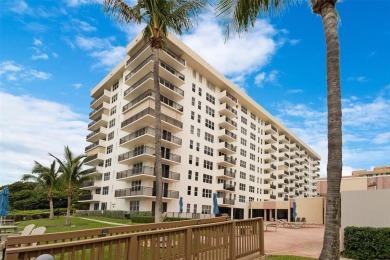 Beach Condo For Sale in Hillsboro Beach, Florida