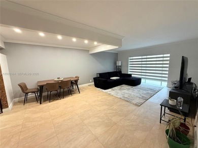 Beach Condo For Sale in Lauderhill, Florida