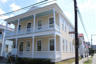 Beach Home For Sale in Charleston, South Carolina