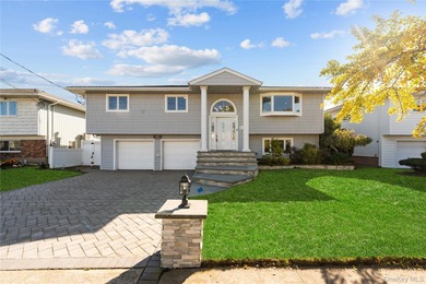 Beach Home For Sale in Oceanside, New York