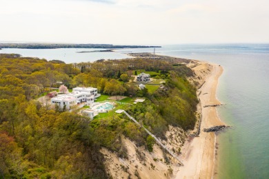 Atlantis Manor: Luxury Beachfront Mega Mansion - Beach Vacation Rentals in Belle Terre, NY on Beachhouse.com