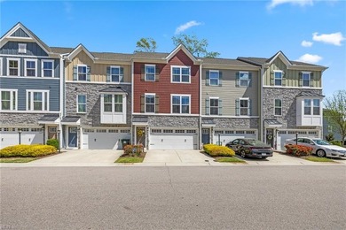 Beach Townhome/Townhouse For Sale in Chesapeake, Virginia