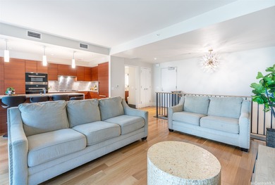 Beach Condo For Sale in Honolulu, Hawaii