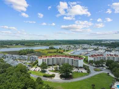 Beach Condo For Sale in Little River, South Carolina