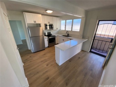 Beach Condo For Sale in Honolulu, Hawaii