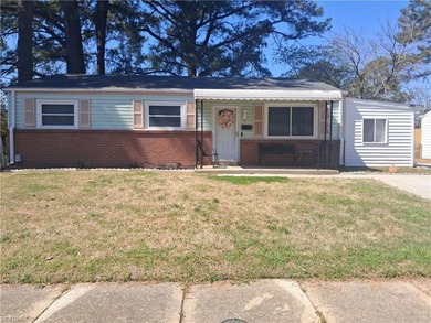 Beach Home For Sale in Norfolk, Virginia
