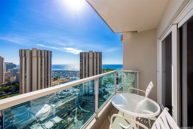 Beach Condo For Sale in Honolulu, Hawaii