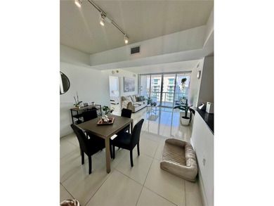Beach Condo For Sale in Miami, Florida