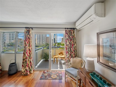 Beach Condo For Sale in Honolulu, Hawaii