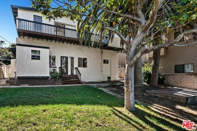 Beach Home For Sale in Manhattan Beach, California
