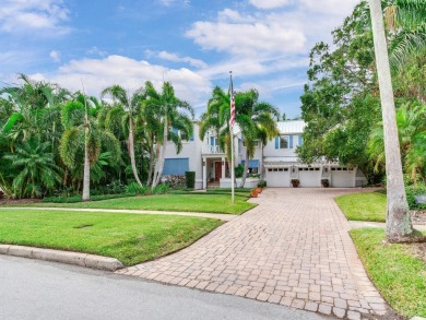 Beach Home For Sale in Tampa, Florida