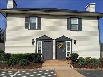 Beach Townhome/Townhouse For Sale in Virginia Beach, Virginia