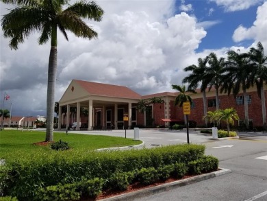 Beach Condo For Sale in Boca Raton, Florida