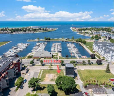 Beach Lot For Sale in Ludington, Michigan