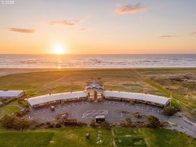 Beach Condo For Sale in Gearhart, Oregon