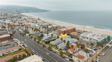 Beach Apartment For Sale in Redondo Beach, California