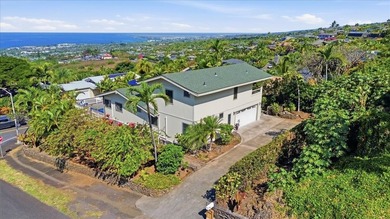 Beach Home For Sale in Kailua Kona, Hawaii