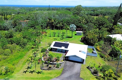 Beach Home For Sale in Keaau, Hawaii
