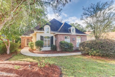 Beach Home Sale Pending in Diamondhead, Mississippi