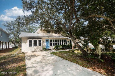 Beach Home For Sale in Oak Island, North Carolina
