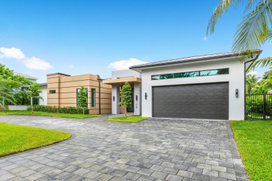 Beach Home For Sale in Delray Beach, Florida