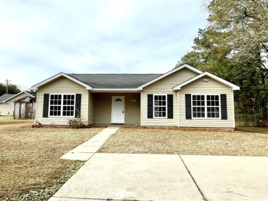 Beach Home For Sale in Georgetown, South Carolina