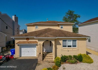 Beach Home Sale Pending in Brick, New Jersey