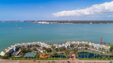 Beach Condo For Sale in St. Petersburg, Florida