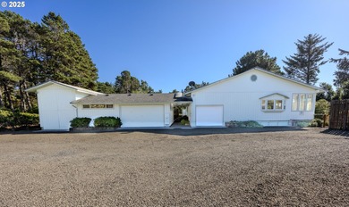 Beach Home For Sale in Florence, Oregon