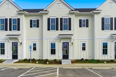 Beach Townhome/Townhouse For Sale in Myrtle Beach, South Carolina