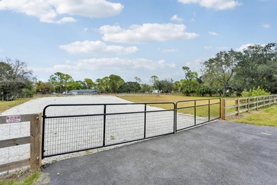 Beach Lot For Sale in West Palm Beach, Florida